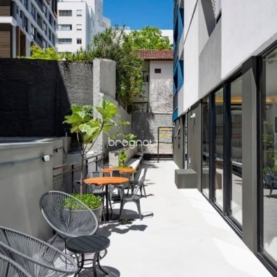 Studio com 23m², 1 quarto, 1 garagem, no bairro Carvoeira em Florianópolis