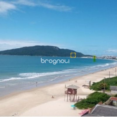 Apartamento com 60m², 2 quartos (sendo 1 suíte), 1 garagem, no bairro Ingleses do Rio Vermelho em Florianópolis