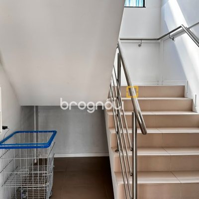 Apartamento com 60m², 2 quartos (sendo 1 suíte), 1 garagem, no bairro São João do Rio Vermelho em Florianópolis