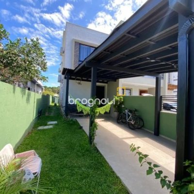 Casa com 97m², 2 quartos (sendo 1 suíte), 1 garagem, no bairro Rio Vermelho em Florianópolis