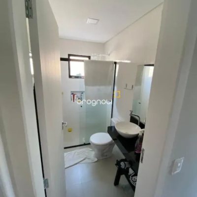 Casa com 97m², 2 quartos (sendo 1 suíte), 1 garagem, no bairro Rio Vermelho em Florianópolis