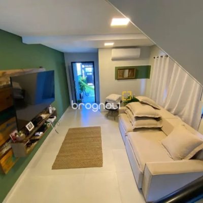 Casa com 97m², 2 quartos (sendo 1 suíte), 1 garagem, no bairro Rio Vermelho em Florianópolis