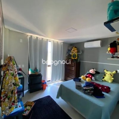 Casa com 97m², 2 quartos (sendo 1 suíte), 1 garagem, no bairro Rio Vermelho em Florianópolis