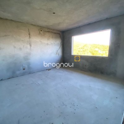 Terreno com 3662m², no bairro João Paulo em Florianópolis
