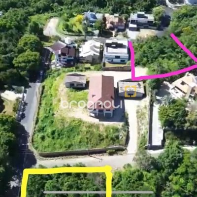 Terreno com 3662m², no bairro João Paulo em Florianópolis