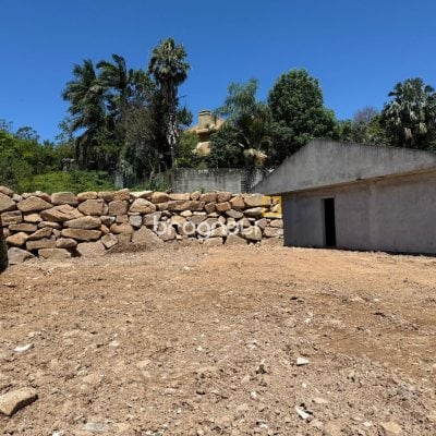 Terreno com 3662m², no bairro João Paulo em Florianópolis