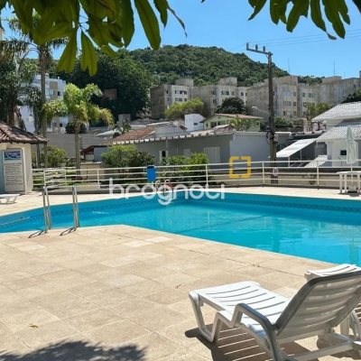 Apartamento com 74m², 2 quartos (sendo 1 suíte), 1 garagem, no bairro Coqueiros em Florianópolis