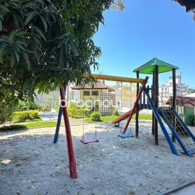 Apartamento com 74m², 2 quartos (sendo 1 suíte), 1 garagem, no bairro Coqueiros em Florianópolis