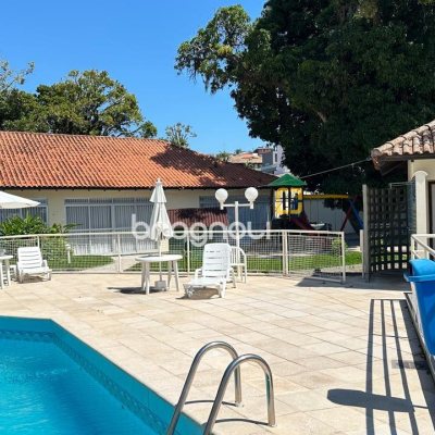 Apartamento com 74m², 2 quartos (sendo 1 suíte), 1 garagem, no bairro Coqueiros em Florianópolis