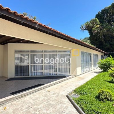 Apartamento com 74m², 2 quartos (sendo 1 suíte), 1 garagem, no bairro Coqueiros em Florianópolis