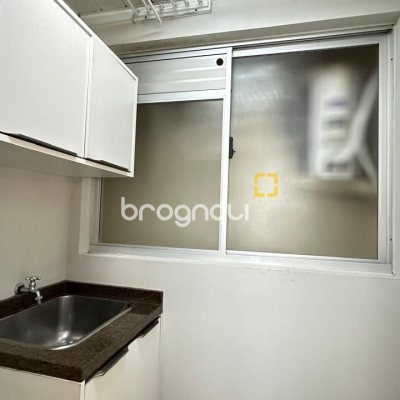Apartamento com 74m², 2 quartos (sendo 1 suíte), 1 garagem, no bairro Coqueiros em Florianópolis
