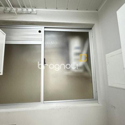 Apartamento com 74m², 2 quartos (sendo 1 suíte), 1 garagem, no bairro Coqueiros em Florianópolis