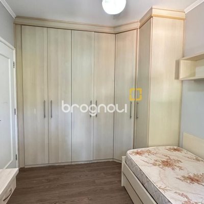 Apartamento com 74m², 2 quartos (sendo 1 suíte), 1 garagem, no bairro Coqueiros em Florianópolis