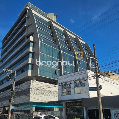 Studio com 36m², 1 quarto, 1 garagem, no bairro Beira Mar Norte em Florianópolis