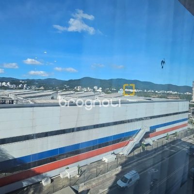 Studio com 36m², 1 quarto, 1 garagem, no bairro Beira Mar Norte em Florianópolis