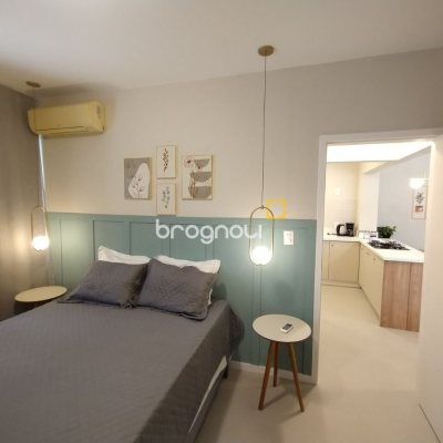 Apartamento com 51m², 1 quarto, 1 garagem, no bairro Centro em Florianópolis