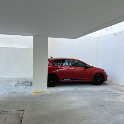 Apartamento com 53m², 2 quartos (sendo 1 suíte), 1 garagem, no bairro Ingleses em Florianópolis