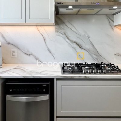 Cobertura com 244m², 4 quartos (sendo 3 suítes), 3 garagens, no bairro Agronômica em Florianópolis