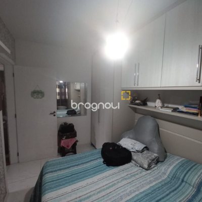 Apartamento com 144m², 2 quartos (sendo 1 suíte), 1 garagem, no bairro Campinas em São José