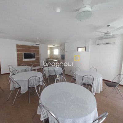 Apartamento com 144m², 2 quartos (sendo 1 suíte), 1 garagem, no bairro Campinas em São José