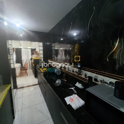 Apartamento com 144m², 2 quartos (sendo 1 suíte), 1 garagem, no bairro Campinas em São José