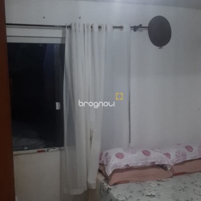 Pousada / Hotel com 222m², 8 quartos, 5 garagens, no bairro Vargem do Bom Jesus em Florianópolis