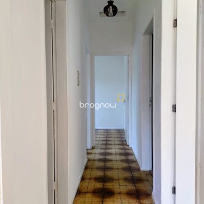 Casa com 100m², 3 quartos, 5 garagens, no bairro Ratones em Florianópolis