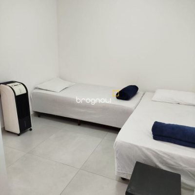 Casa com 114m², 3 quartos (sendo 1 suíte), 1 garagem, no bairro Campeche em Florianópolis