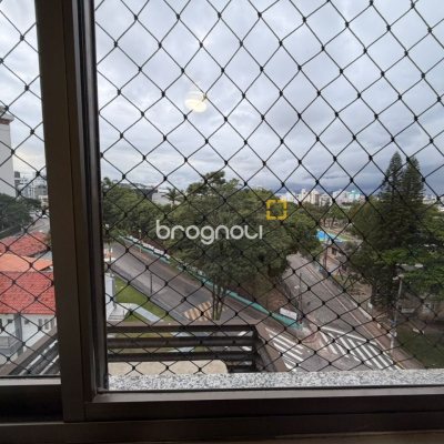 Apartamento com 83m², 3 quartos (sendo 1 suíte), 1 garagem, no bairro Estreito em Florianópolis