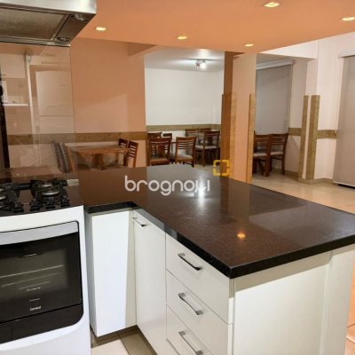 Apartamento com 83m², 3 quartos (sendo 1 suíte), 1 garagem, no bairro Estreito em Florianópolis