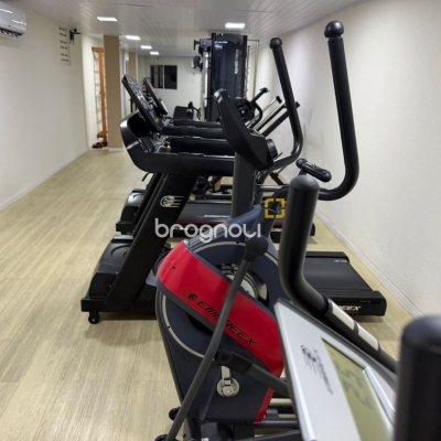 Apartamento com 83m², 3 quartos (sendo 1 suíte), 1 garagem, no bairro Estreito em Florianópolis