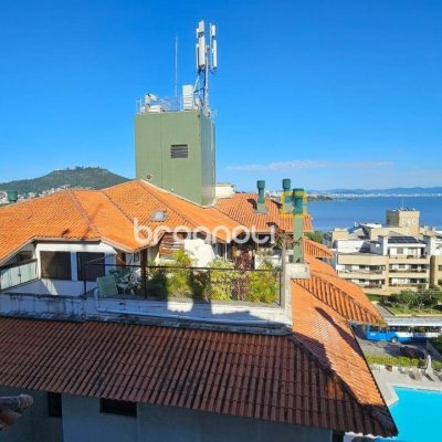 Cobertura com 183m², 3 quartos (sendo 1 suíte), 2 garagens, no bairro João Paulo em Florianópolis