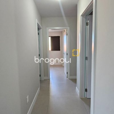 Cobertura com 183m², 3 quartos (sendo 1 suíte), 2 garagens, no bairro João Paulo em Florianópolis