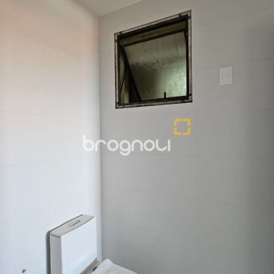 Cobertura com 183m², 3 quartos (sendo 1 suíte), 2 garagens, no bairro João Paulo em Florianópolis