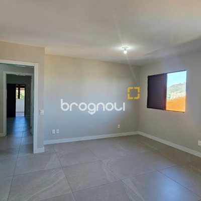 Cobertura com 183m², 3 quartos (sendo 1 suíte), 2 garagens, no bairro João Paulo em Florianópolis