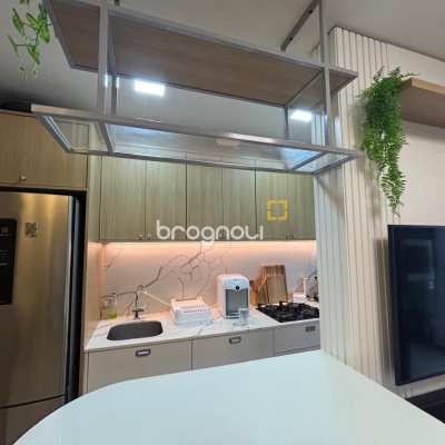 Apartamento com 68m², 2 quartos (sendo 1 suíte), 1 garagem, no bairro Trindade em Florianópolis