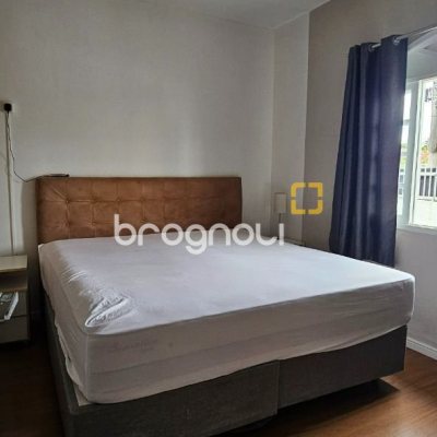 Casa com 200m², 4 quartos (sendo 1 suíte), 3 garagens, no bairro Capoeiras em Florianópolis