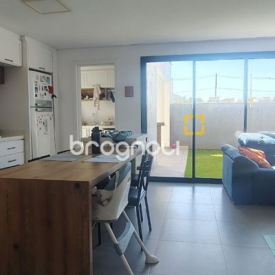 Casa com 164m², 3 quartos (sendo 2 suítes), 2 garagens, no bairro Ingleses em Florianópolis