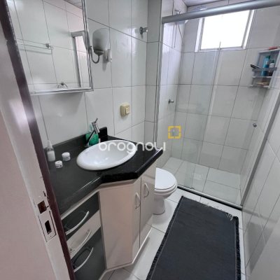 Apartamento com 56m², 2 quartos, no bairro Roçado em São José