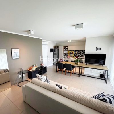 Studio com 52m², 1 quarto, 2 garagens, no bairro Centro em Florianópolis