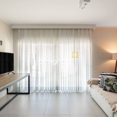 Studio com 52m², 1 quarto, 2 garagens, no bairro Centro em Florianópolis