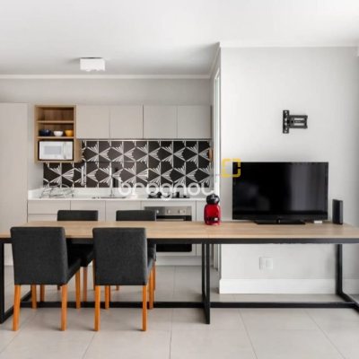 Studio com 52m², 1 quarto, 2 garagens, no bairro Centro em Florianópolis
