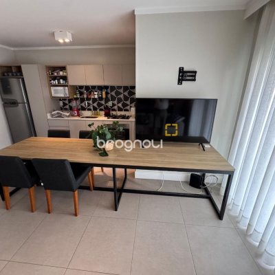 Studio com 52m², 1 quarto, 2 garagens, no bairro Centro em Florianópolis