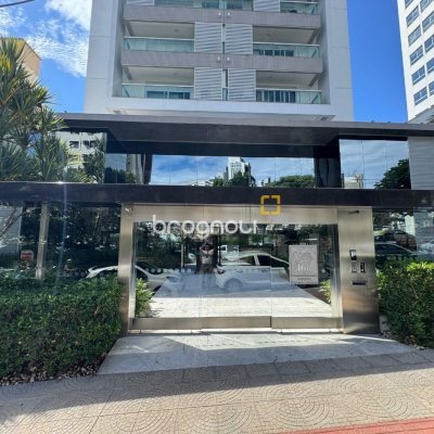 Studio com 52m², 1 quarto, 2 garagens, no bairro Centro em Florianópolis