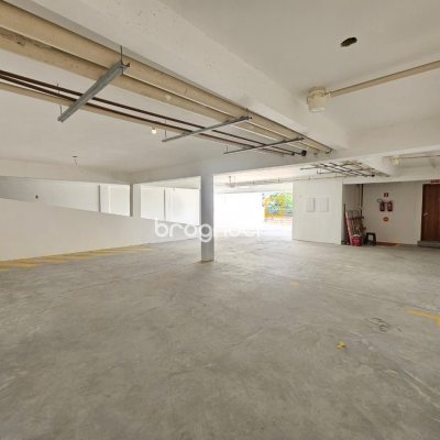 Prédio com 414m², 8 garagens, no bairro Jardim Atlântico em Florianópolis