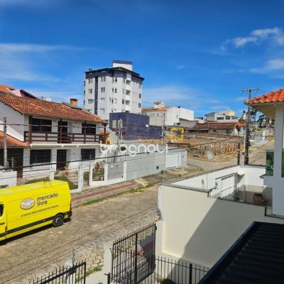 Prédio com 414m², 8 garagens, no bairro Jardim Atlântico em Florianópolis