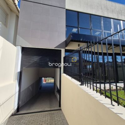 Prédio com 414m², 8 garagens, no bairro Jardim Atlântico em Florianópolis