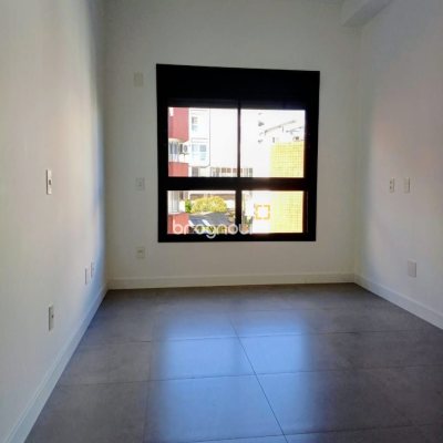 Apartamento com 54m², 1 quarto (sendo 1 suíte), 1 garagem, no bairro Jurerê em Florianópolis