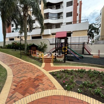 Apartamento com 129m², 3 quartos (sendo 1 suíte), 2 garagens, no bairro Bom Abrigo em Florianópolis