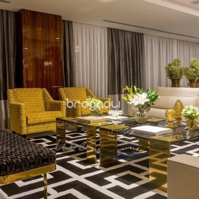 Apartamento com 417m², 3 quartos (sendo 3 suítes), 3 garagens, no bairro Jurerê Internacional em Florianópolis